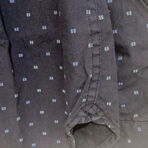 Denim & Flower Button Down Shirt - Picture 5 of 9